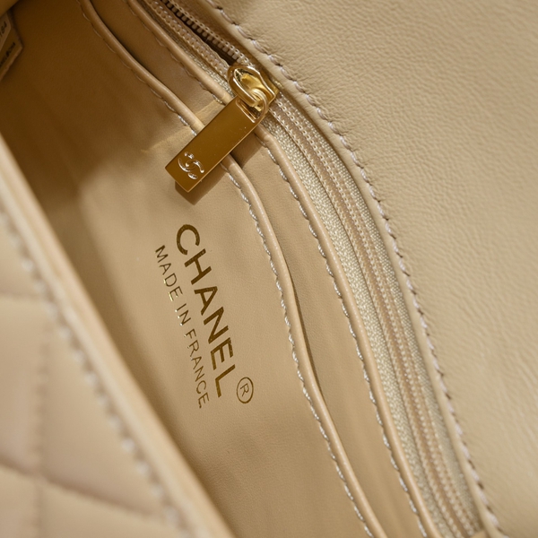 シャネルバッグ全体デザイン